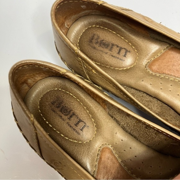 Born tan leather flats slip on shoes size 8.5 - Picture 3 of 7